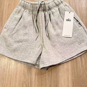 ALO Yoga Light Gray Athletic Lounge Shorts with Drawstring